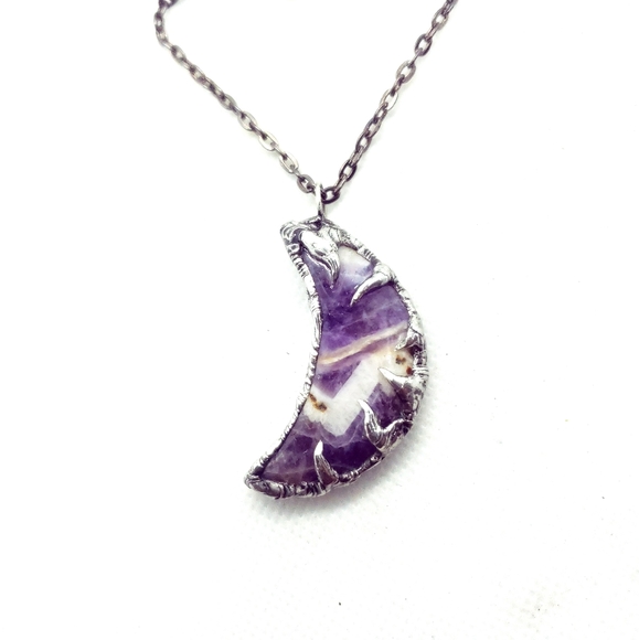 Chevron amethyst moon crystal necklace handmade gothic fantasy metalwork - Picture 15 of 16